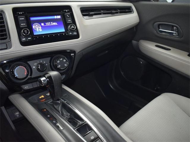 2022 honda hr-v lx