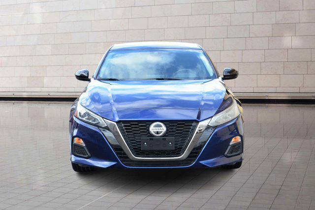 2021 nissan altima 2.5 sr