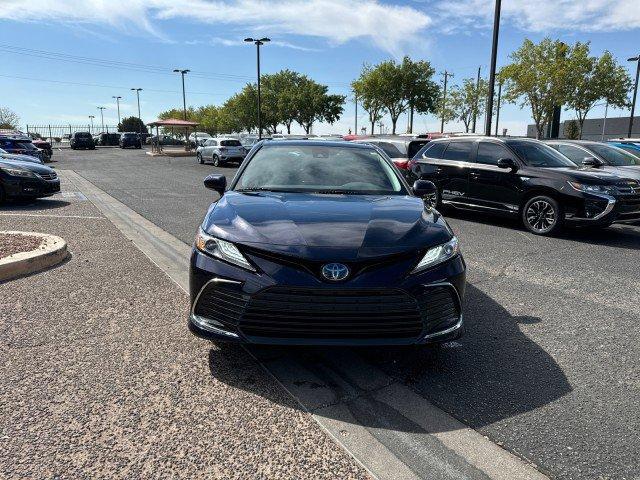 2022 toyota camry hybrid xle