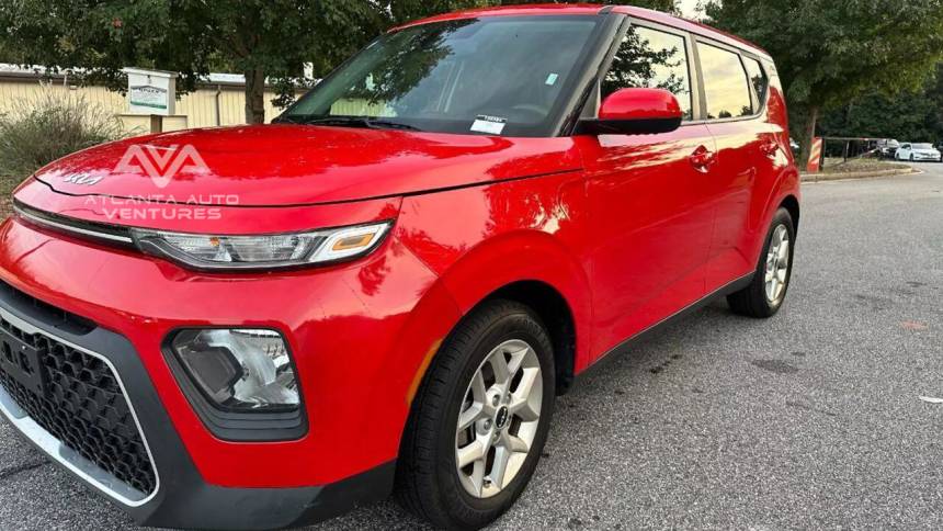 2022 kia soul lx