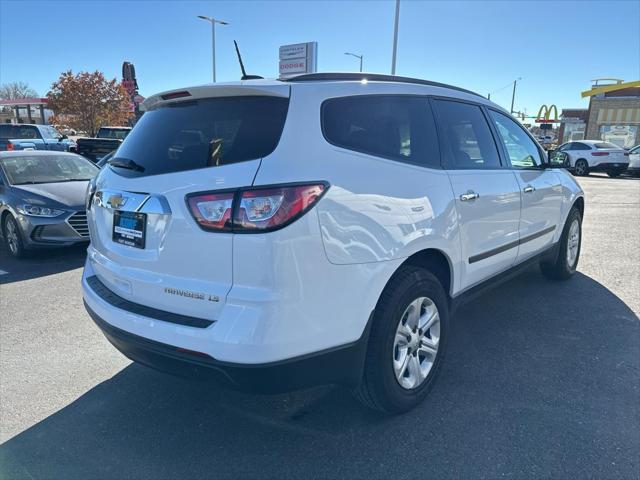 2016 chevrolet traverse ls