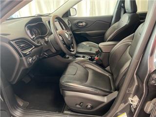 2023 Jeep Cherokee altitude lux