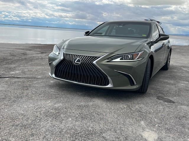 2021 lexus es 250 base