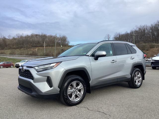 2022 toyota rav4 xle