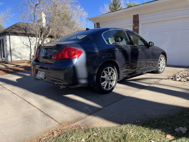 2013 infiniti g37 x