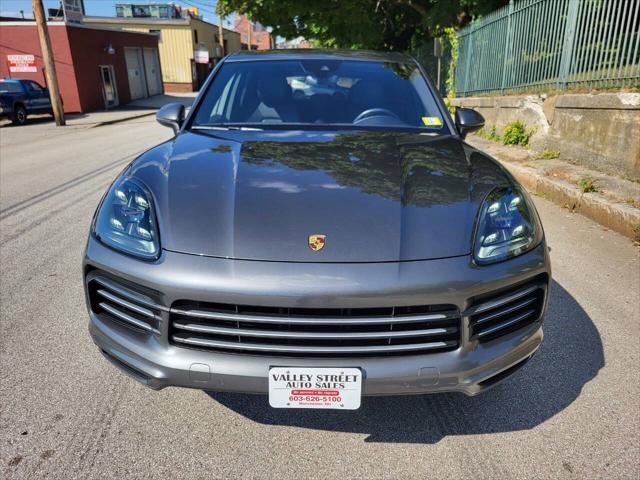 2020 porsche cayenne base