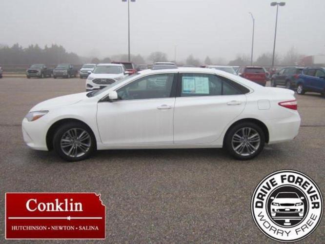 2016 toyota camry se se 4dr sedan for sale in newton, kansas