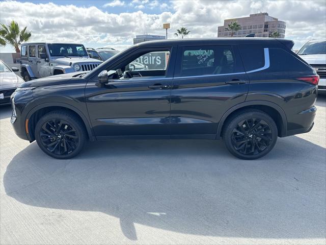 2023 mitsubishi outlander se black edition 2wd