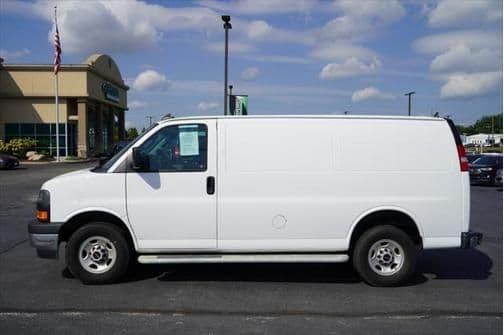 2022 gmc savana 2500 work van in fort wayne, indiana