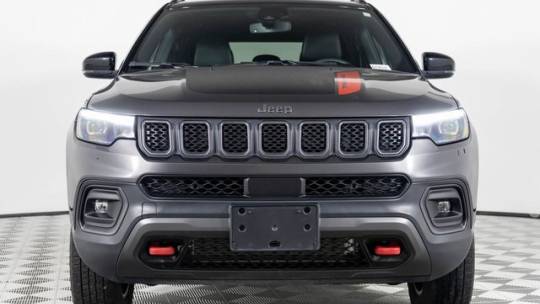 2023 jeep compass trailhawk