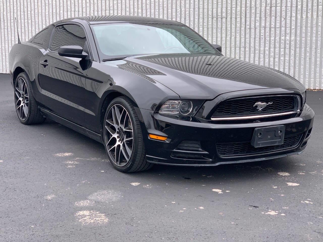 2014 ford mustang