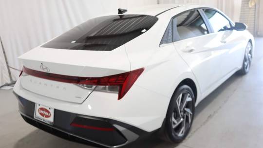 2025 Hyundai Elantra