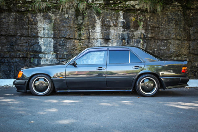1990 mercedes amg 3.4 300e baby hammer 79k black/black rare lhd pre-merge amg