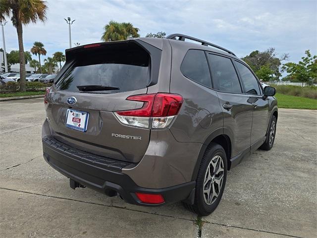 2023 subaru forester premium