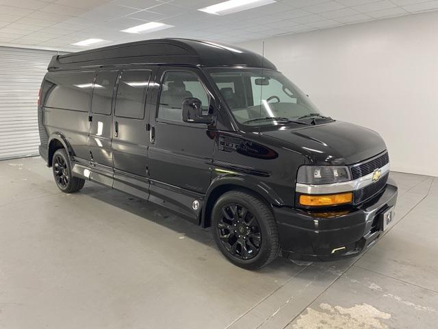 2022 chevrolet express 2500 rwd 2500 extended wheelbase wt