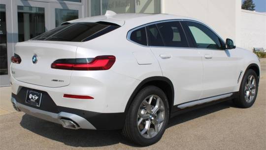 2024 BMW X4