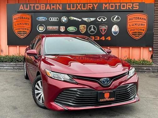 2020 toyota camry