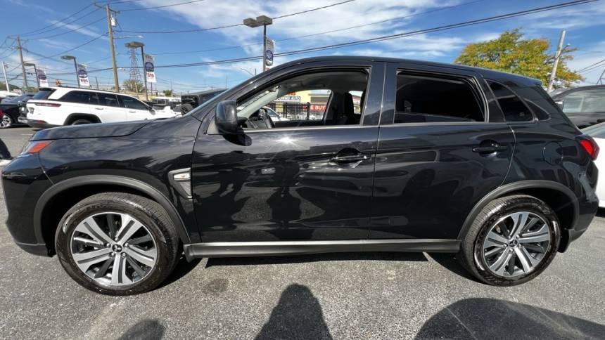 2023 mitsubishi outlander sport es