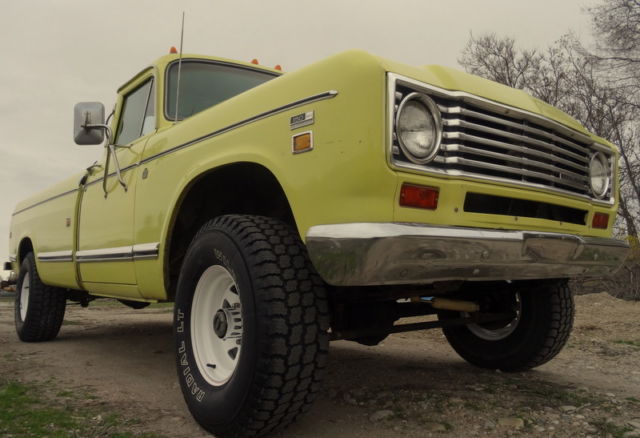 1975 international pickup 4x4 150. very rare. all original. true barn find.scout