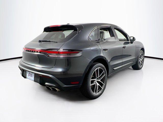 2022 porsche macan s