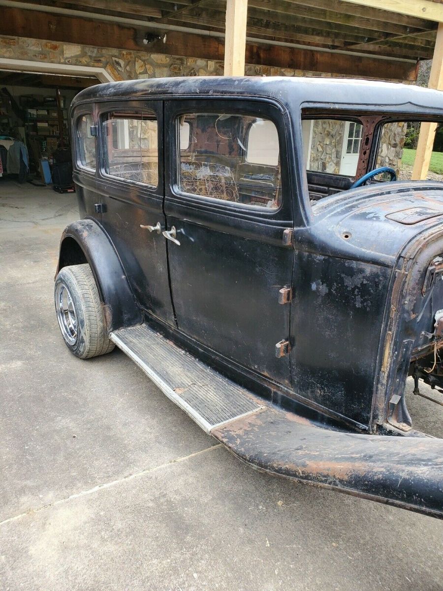 1932 dodge sedan sedan black rwd manual