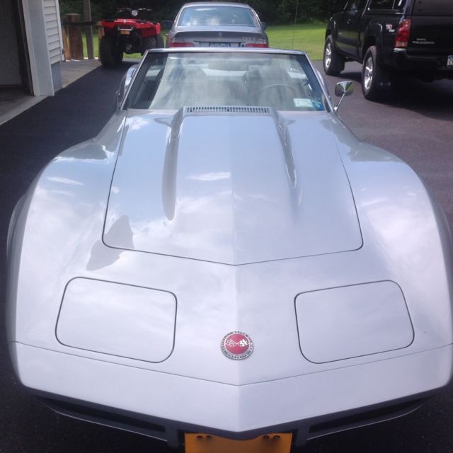 1974 corvette roadster