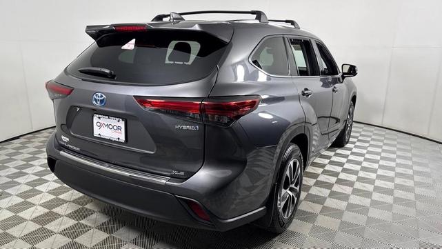 2022 toyota highlander hybrid xle