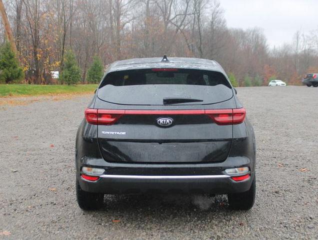 2022 kia sportage lx