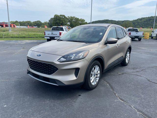 2021 ford escape se