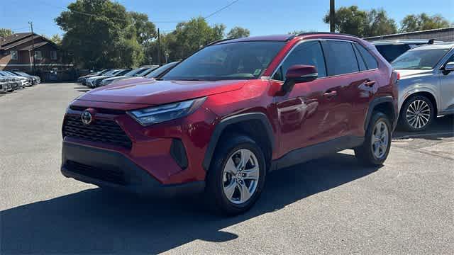 2022 toyota rav4 xle