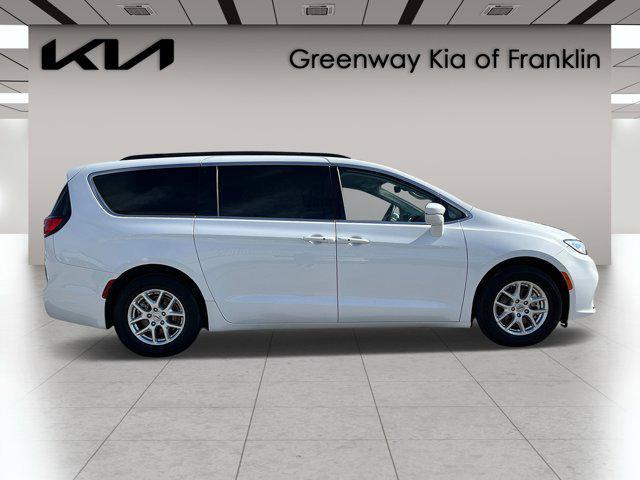2022 chrysler pacifica touring l