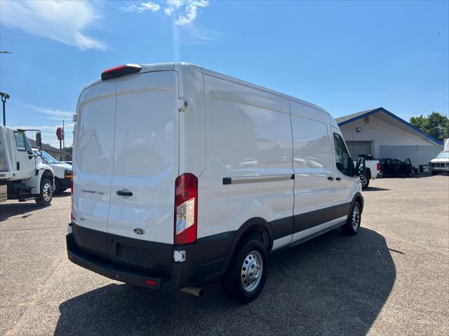 2023 ford transit-250 base