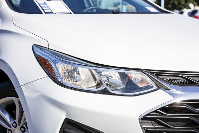 2019 chevrolet cruze ls
