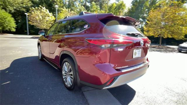 2022 toyota highlander hybrid platinum