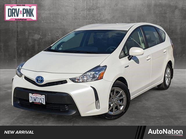 2017 toyota prius v three