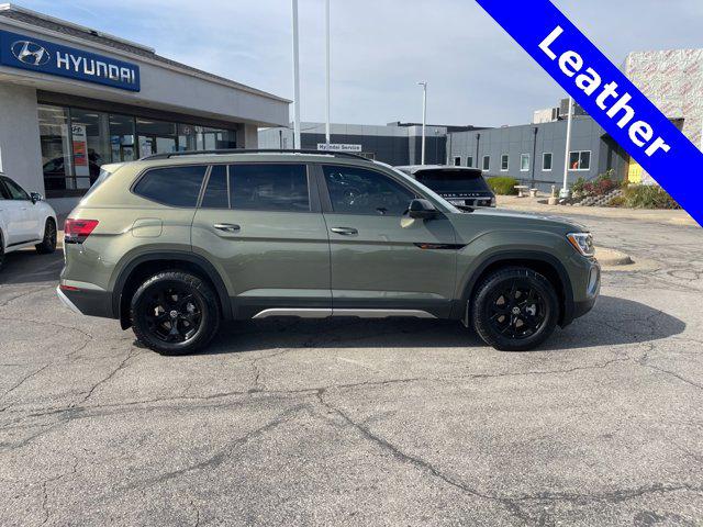 2024 volkswagen atlas 2.0t peak edition sel