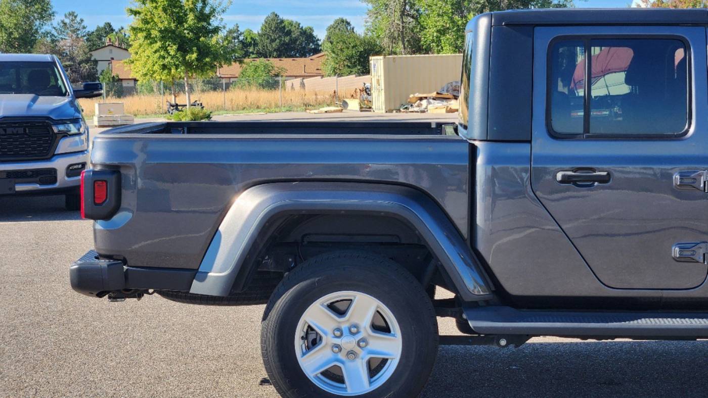 2021 jeep gladiator sport