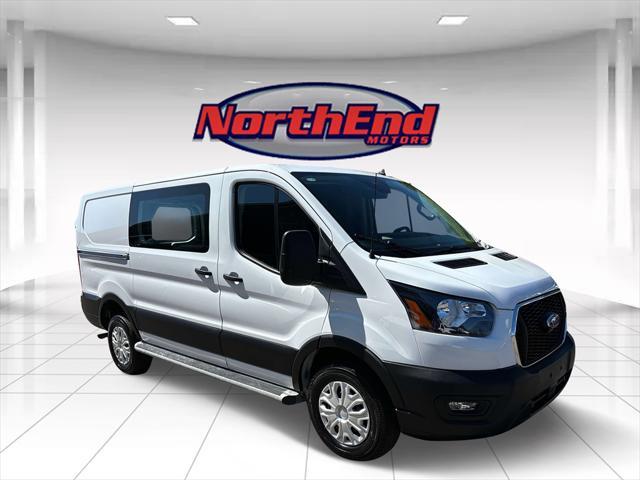 2023 ford transit-250 base