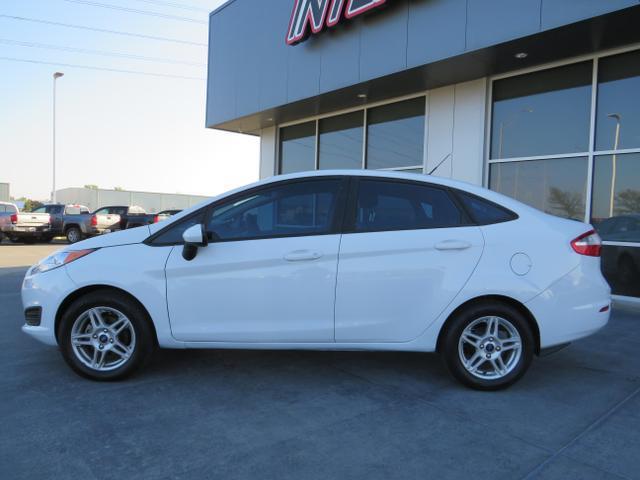 2019 ford fiesta se