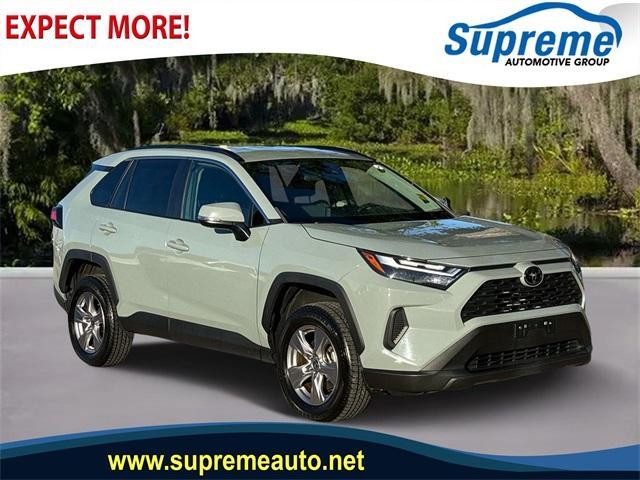 2022 toyota rav4 xle