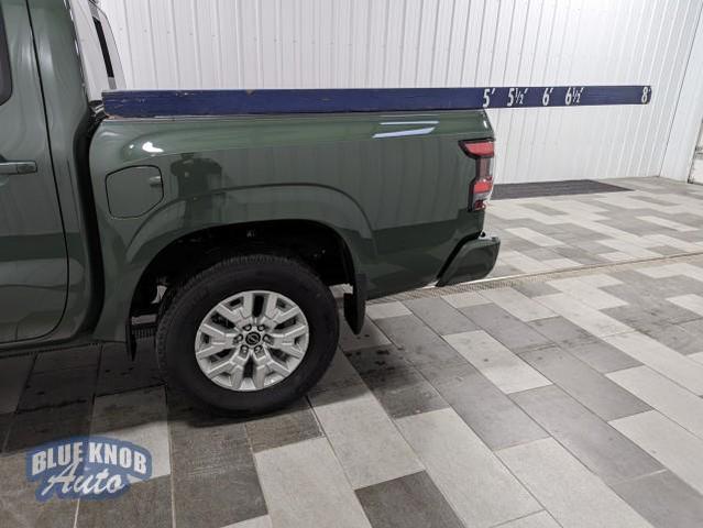 2023 nissan frontier sv
