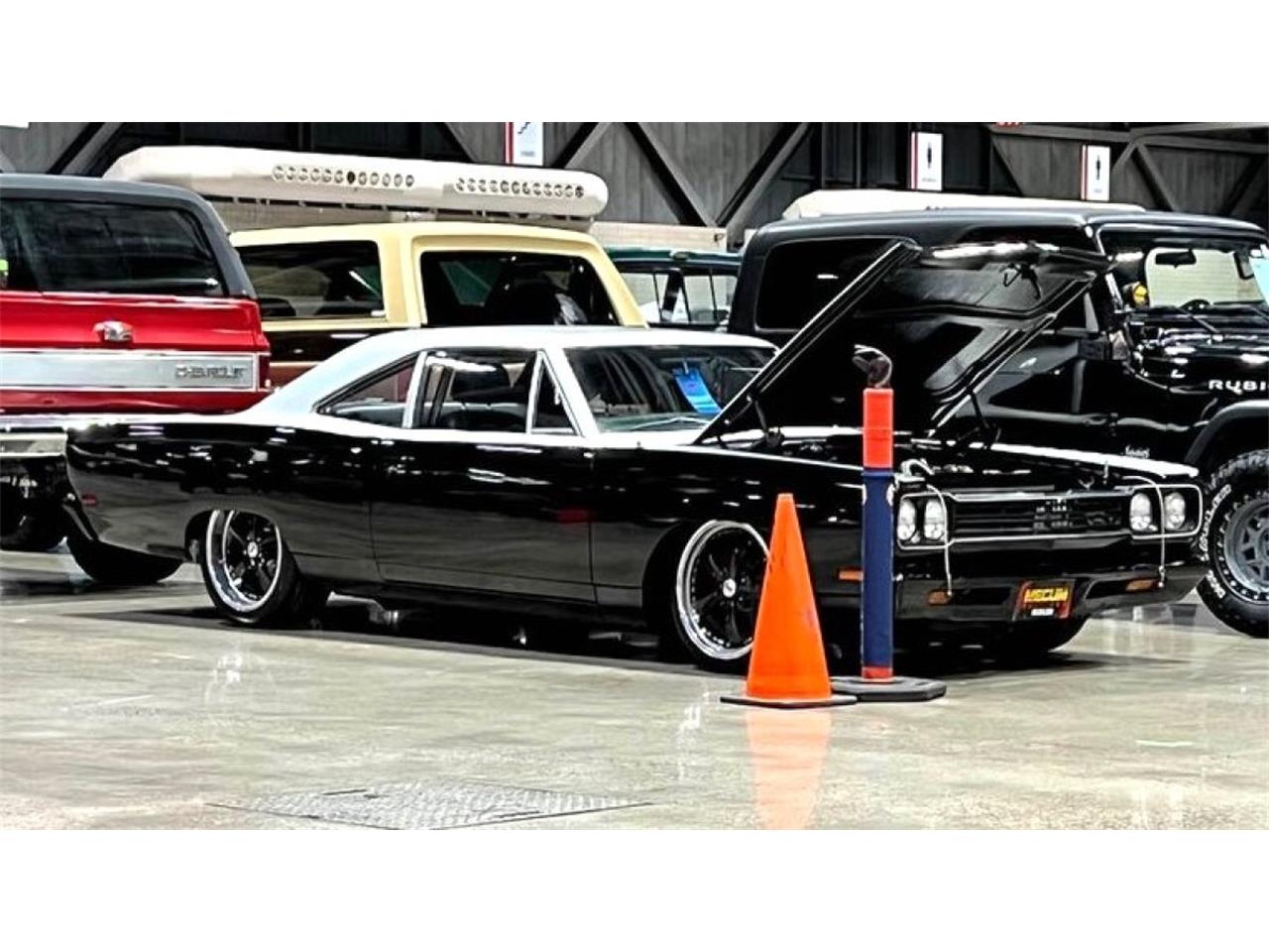 1969 plymouth road runner resto