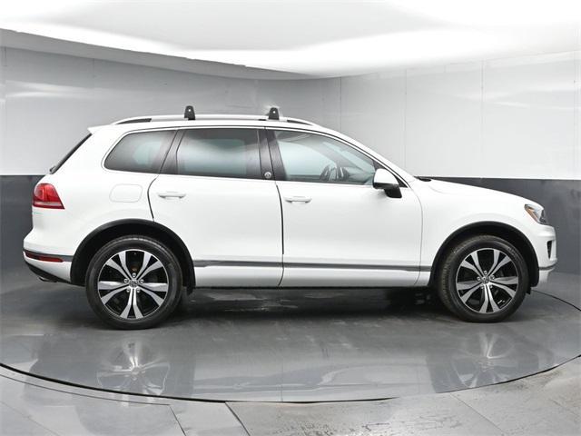 2017 volkswagen touareg v6 wolfsburg edition