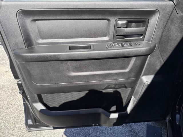 2021 ram 3500 tradesman crew cab 4x4 8' box