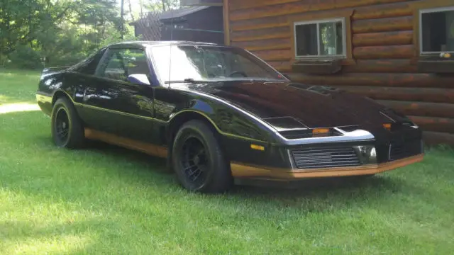 1982 pontiac firebird trans am 350 chevy 4 speed