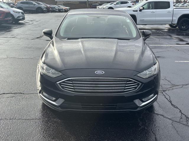 2018 ford fusion se