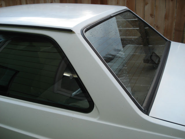 '89 vw fox- 2 door, 4 spd. runs & good condition