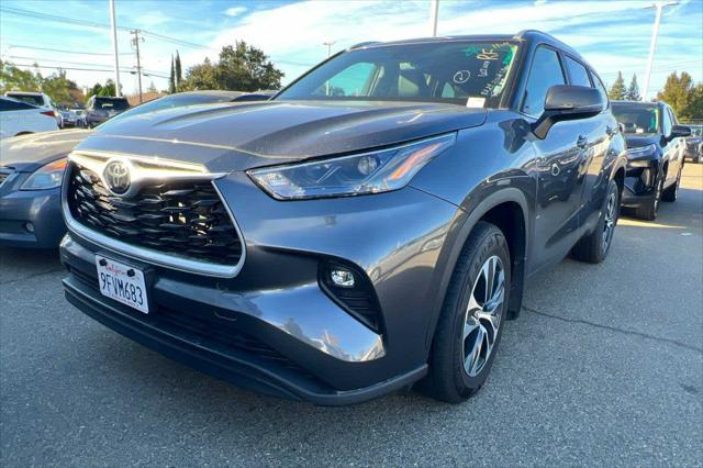 2023 toyota highlander l