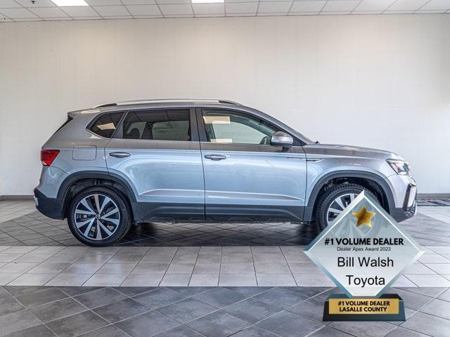 2022 volkswagen taos 1.5t se