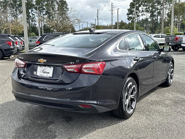 2022 chevrolet malibu fwd lt